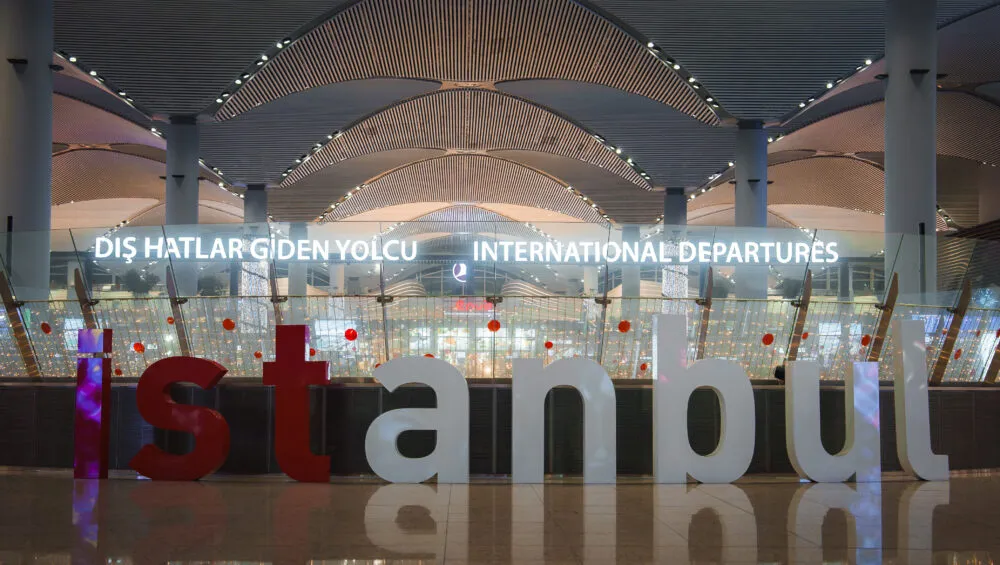 İstanbul Havalimanı özel VIP transfer aracı